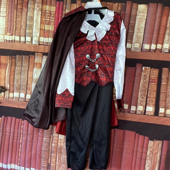 Kids Toddler 3 piece Vampire / Victorian Goth costume‎ Cape shirt black pants